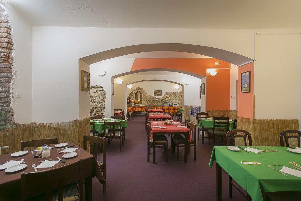 Hotel U Sladku Prag Eksteriør billede